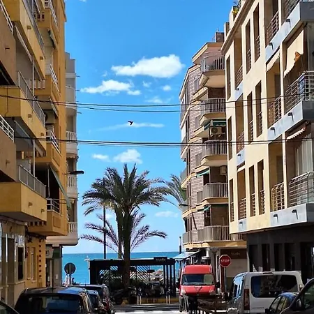 Modern And Exclusive 50m From Sea Center טורבייחה