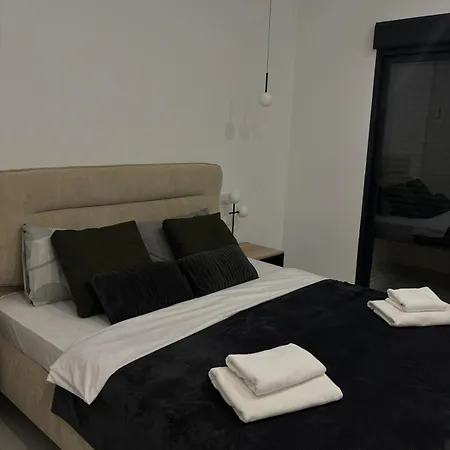 Modern And Exclusive 50m From Sea Center * טורבייחה