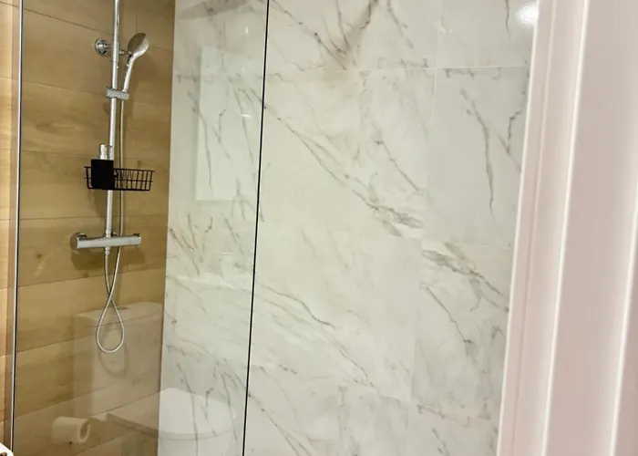 Modern And Exclusive 50m From Sea Center Apartment